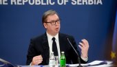 DRŽIMO FINANSIJE ZAHVALJUJUĆI DISCIPLINI: Vučić poručio - Neću da ostavljam visoku stopu javnog duga našoj deci