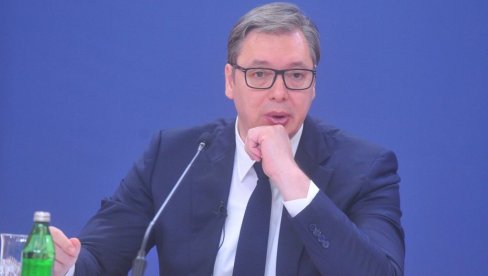 NOVE LAŽI NOVE S: Tvrde da ne pominju porodicu Aleksandra Vučića, ipak činjenice govore drugačije (FOTO)