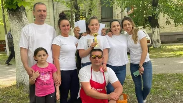 ЗЛАТКО СКУВАО НАЈУКУСНИЈИ ПИЛЕЋИ ПАПРИКАШ: Светосавски дани одржавају се у Српском Итебеју