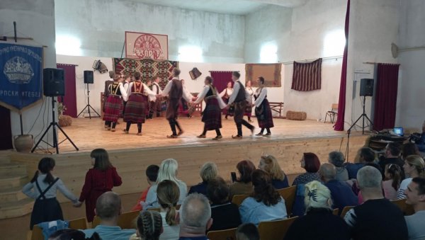 ЗОРА СУНЦЕМ ОБАСЈАНА: Концерт на слави села, летњем Светом Сави