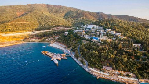 IZUZETNO DOBAR IZBOR ZA LETO 2022: Ako je vaš favorit Turska i njena obala na Egeju, ovo je hotel koji će ispuniti sva vaša očekivanja