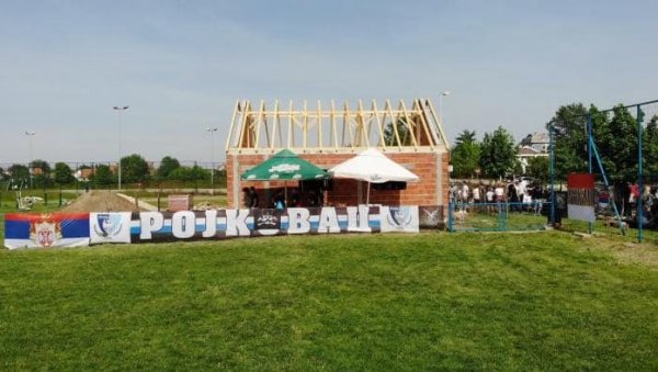 НОВИ КРОВ ЗА ФК РОЈКОВАЦ: Обновили спортски комплекс у Обреновцу