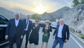 BLOKIRANO CETINJE: Delegacija DF zaustavljena na pragu Cetinja