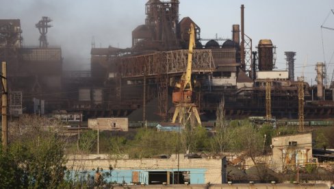 ZELENSKI SE OPROSTIO OD VOJNIKA AZOVA: Ozlojeđeni ukrajinski vojni vrh tokom dana zapretio gađanjem Krimskog mosta