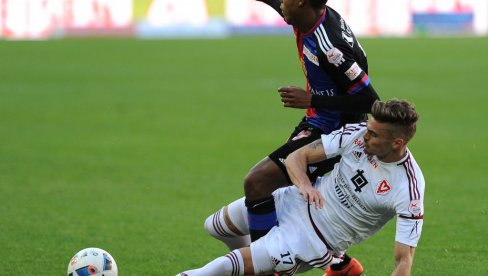 НАШИ ПРЕДЛОЗИ: "Тип" - тикет за петак