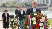 BEOGRAD ČUVA SEĆANJE NA ŽRTVE HOLOKAUSTA: Vesić - Nove generacije treba da uče šta je bila prava istorija (FOTO)