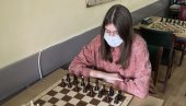 ŽENSKI FIŠER IZ SVILAJNCA: Srednjoškolka Anastasia Grozdanović, šampionka Srbije u rapid šahu, veliki je talenat drevne igre