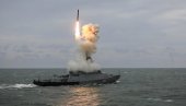 UKRAJINCI CELU NOĆ ZASIPALI SEVASTOPOLJ DRONOVIMA: Rusi uzvratili krstarećim raketama i kamikazama