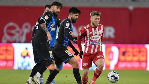 ТИП ИЗ КОМШИЛУКА: Црвено*-плави су убедљиви на свом терену, гости неколико месеци не примају плате