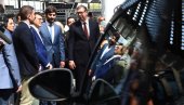 ČEKA SE DOLAZAK  DVA VELIKA PROIZVOĐAČA: Svečano otvoren Sajam automobila, ceremoniji prisustvovao predsednik Srbije Aleksandar Vučić