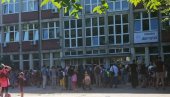 HITNO SE OGLASIO MUP: Dojave o bombama lažne - na meti 97 beogradskih škola