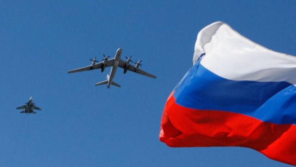 МАНЕВРИ РУСКИХ СТРАТЕШКИХ СНАГА: Руски бомбардери вежбали 12 сати изнад Пацифика