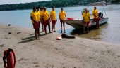 ČUVAJU I KUPAČE I PLAŽU: Kupanje na novosadskom Štrandu ove sezone biće još bezbednije, obezbeđena nova spasilačka oprema