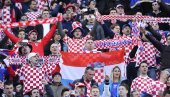 NIJE MOGLO BEZ INCIDENATA U SPLITU: Privedeno 40 navijača nakon duela Hrvatske i Velsa