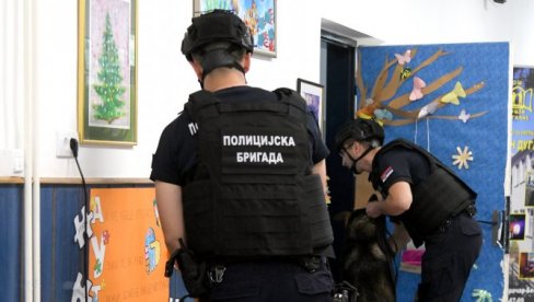 NAJNOVIJI DETALJI Evakuisana škola u Novom Beogradu: Stigla dojava o bombi, u zgradi kontradiverziona jedinica