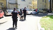 POLICIJA I PSI U KBC DRAGIŠA MIŠOVIĆ: Ekipe obavljaju preglede nakon dojava o bombama (FOTO)