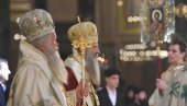 ЗАЈЕДНИЧКА ЛИТУРГИЈА: Патријарх Порфирије и архиепископ Стефан служе у Скопљу 24. маја