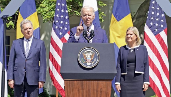 ФИНСКА И ШВЕДСКА БЕЗ НАТО БАЗА: Лидери две нордијске земље у Белој кући - Анкара и даље затеже