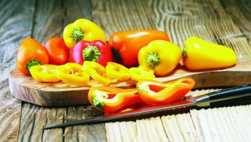 OD AFRODIZIJAKA, DO ANTIDEPRESIVA: Crvena, žuta, ili zelena - jedite papriku svaki dan
