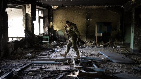 RAT U UKRAJINI: Vojska DNR eliminisala 23 ukrajinska vojnika; Zelenski naložio povlačenje iz "Azovstalja" (VIDEO)