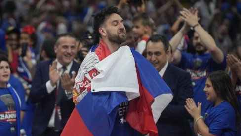 SRBIJA - MVP ZEMLJA! Vasilije Micić osvojio prestižno priznanje i produžio nestvaran niz naše države