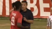 CIRKUS U BUGARSKOJ: Gazda kluba utrčao na teren i odredio ko će da šutira penal, igrač se sukobio sa njim (VIDEO)