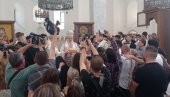 SLAVA PRIZRENSKE BOGOSLOVIJE: Petković na liturgiji u Crkvi Svetog Đorđa u Prizrenu