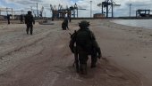 RUSKI SAPERI U AKCIJI: Ministarstvo odbrane objavilo snimak iz Marijupolja (VIDEO)