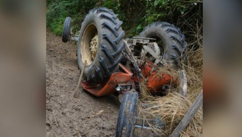 TRAGEDIJA KOD KRUŠEVCA: Poginula žena pri prevrtanju traktora