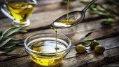 ТРИ МЕДАЉЕ МАСЛИНАРИМА ИЗ ЦРНЕ ГОРЕ: Засијало маслиново уље у Њујорку на највећем светском такмичењу