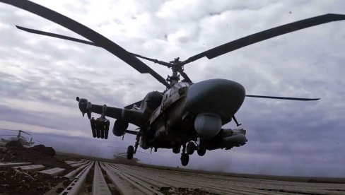 TERMINATORI I ALIGATORI U AKCIJI IZNAD UKRAJINE: Sjajni snimci ruskih helikoptera tokom specijalne operacije u Donbasu (VIDEO)