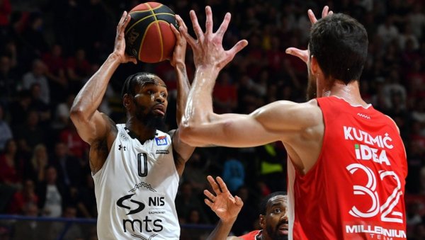 НАСТАВЉА СЕ БОРБА ЗА ТРОФЕЈ НА ЈАДРАНУ: АБА лига одлучила ко суди трећи меч Партизана и Звезде