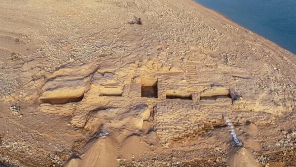 СТАР ЈЕ 3.400 ГОДИНА: У Ираку из реке Тигар изронио антички град (ВИДЕО)