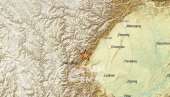 НАЈМАЊЕ ЈЕДНА ОСОБА ПОГИНУЛА: Јак земљотрес погодио Кину, 1.400 спасилаца послато на лице места