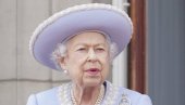 24 SATA PRE: Šta se dešavalo sa kraljicom Elizabetom pre nego što je otkriveno da joj je loše