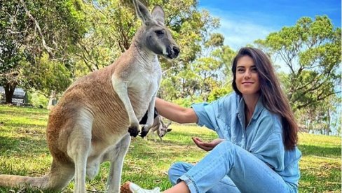 OTKUD SAD I ONA? Janik Siner zbog Bosanke ostavio Ruskinju, a sada je u njegovoj loži viđena još jedna lepotica iz komšiluka