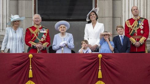 ПОРОДИЧНО СТАБЛО: Ево како изгледа линија наслеђивања британског престола