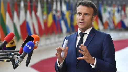 МАКРОНА ЧЕКА ПОЛИТИЧКИ ХОД ПО ТРЊУ: Тешки дани за француског председника после недељног другог круга парламентарних избора