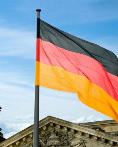 ПРЕДИЗБОРНИ СЛОГАНИ НА ТУРСКОМ И АРАПСКОМ: Бура у Немачкој уочи покрајинских избора