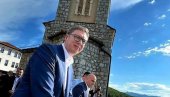 OVDE JE NASTALO ĆIRILIČNO PISMO: Vučić posetio jedan od najznačajnijih pravoslavnih hramova (FOTO)