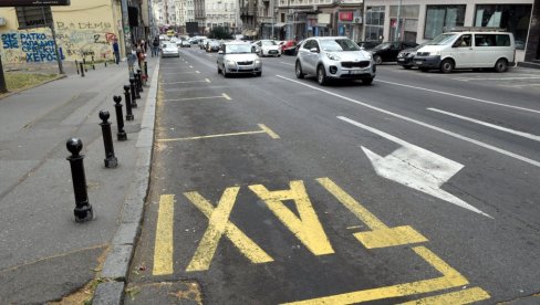TAKSIJA NEMA PO 40 MINUTA: Beograđani ljuti, udruženja tvrde da se na vozilo dugo čeka samo u špicu