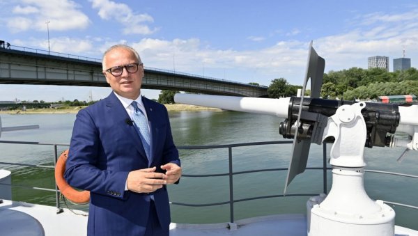 ВЕСИЋ НАЈАВИО НОВЕ ПРОЈЕКТЕ: Београд ћемо спустити на реке (ВИДЕО)