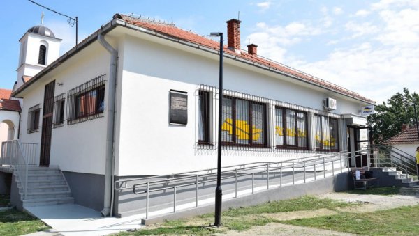 ОБНОВЉЕНА ПОШТА У БАРАЈЕВУ: Завршени радови на реконструкцији историјског објекта