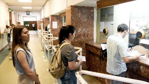 FAKULTETI ĆE DELITI MANJE INDEKSA? Počinje treći upisni rok, na nekim fakultetima mnogo slobodnih mesta