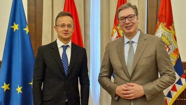 СРБИЈА НАДЕ: Министар спољних послова Мађарске Петер Сијарто на скупу ће говорити на српском језику