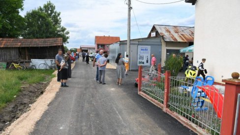 REKONSTRUISAN PUT DO MIŠIĆA: Novi kilometri asfalta u čačanskim selima