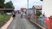 РЕКОНСТРУИСАН ПУТ ДО МИШИЋА: Нови километри асфалта у чачанским селима