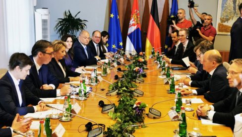 VUČIĆ: Šolc je na decidan način tražio da se Srbija pridruži sankcijama Rusiji