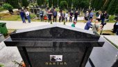 SEĆANJE NA PANTIĆA, PRAVDE I DALJE NEMA: Danas se navršava 21 godina od brutalnog ubistva novinara Novosti iz Jagodine (FOTO/VIDEO)