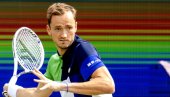 TENISKA SENZACIJA U HOLANDIJI: Medvedev izgubio od 205. igrača sveta u finalu Hertogenboša